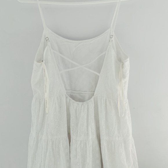 Eyelet white dress - Picture 2 of 3